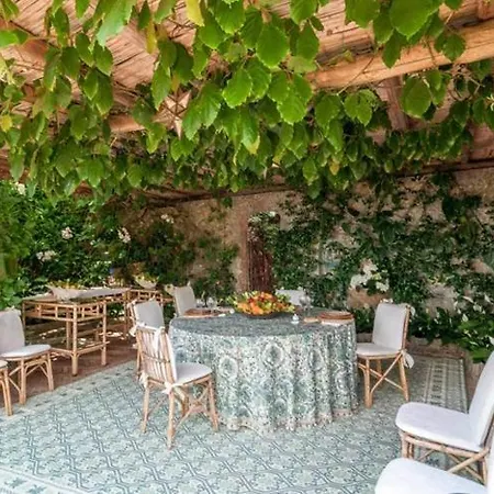 Holiday home With Private Pool In Views - What'app - 0049-1762-5840-693 - For Reservations! Portofino